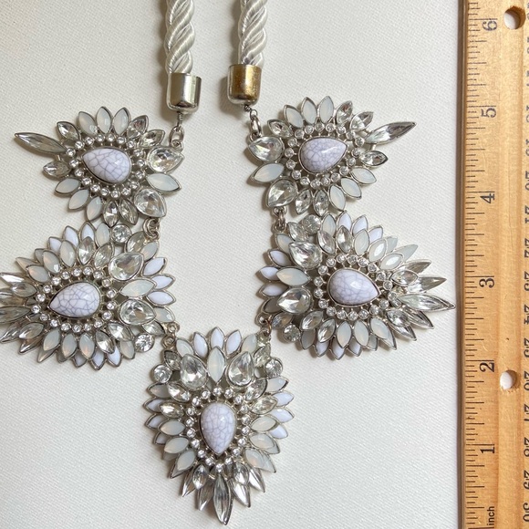 Chunky silvertone statement necklace with clear and gray rhinestone segments - Picture 7 of 9